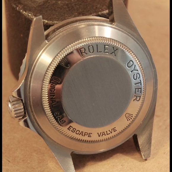 SOLD***Rolex Seadweller 16600***SOLD - Picture 9 of 13